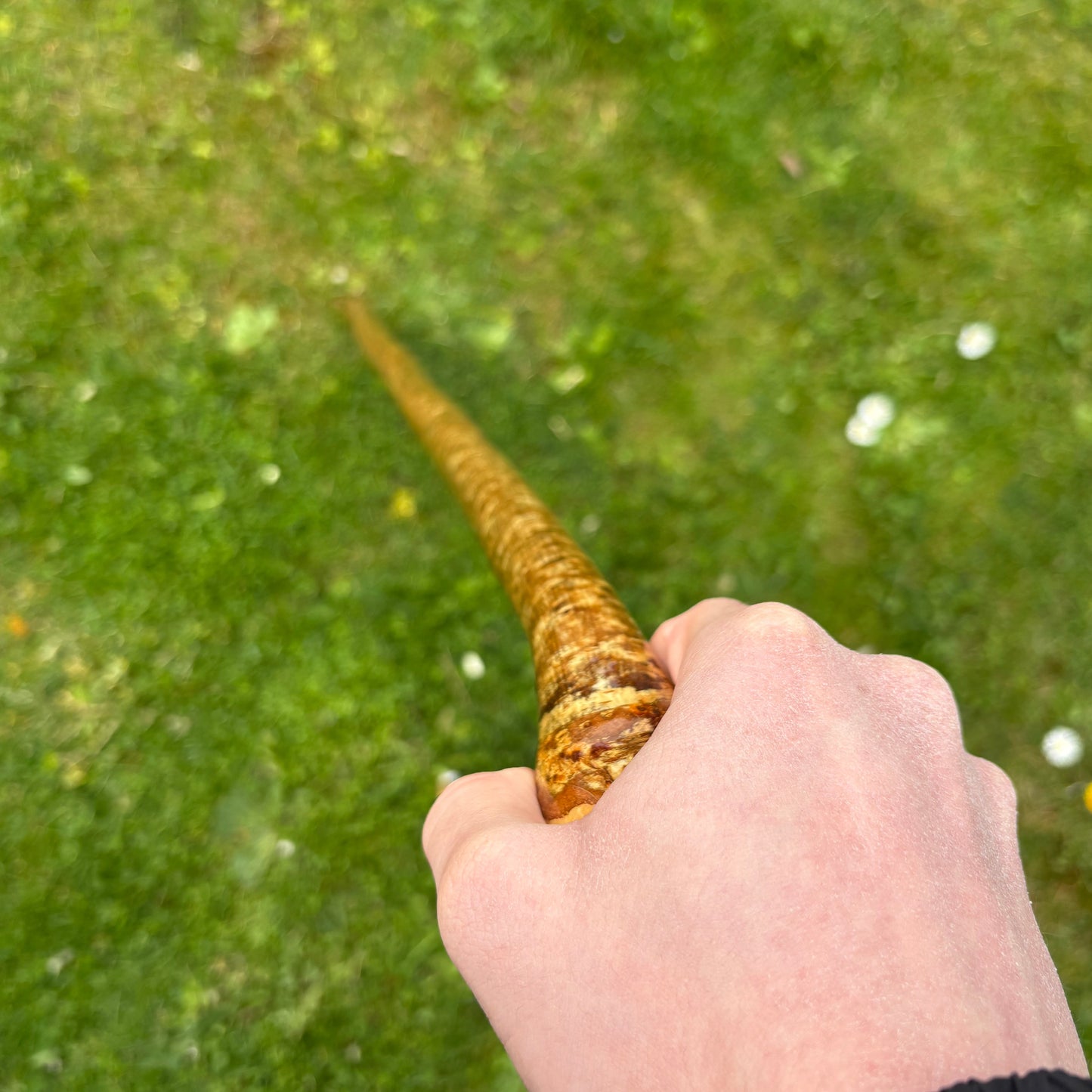 Hazel Knob Walking Stick with Natural Bark – 96 cm (37.8”)
