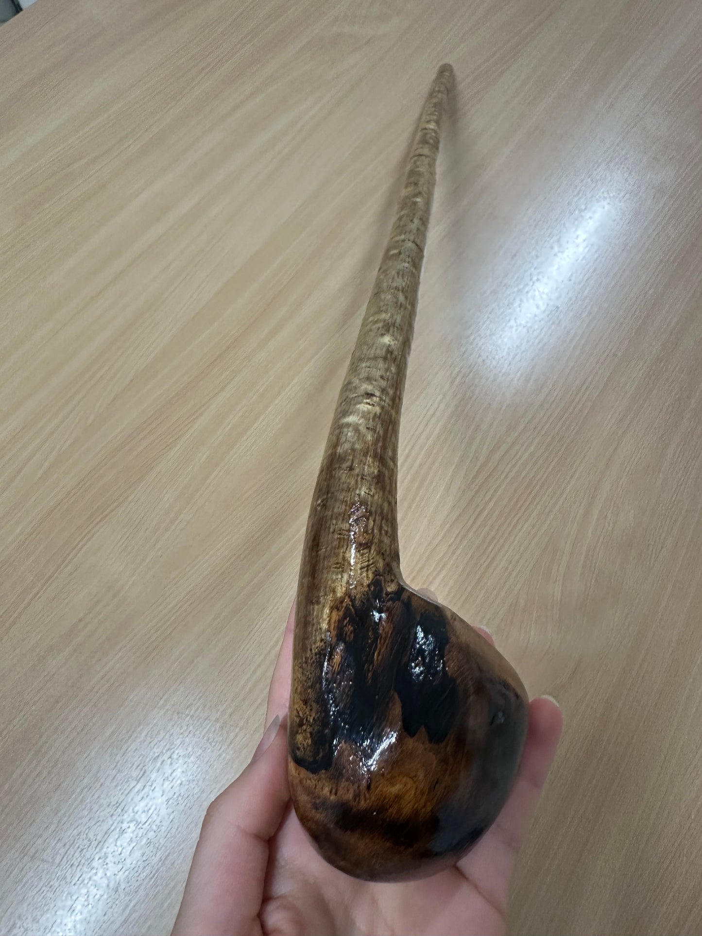 One-Piece Hazel Walking Stick with Large Round Handle – 98cm