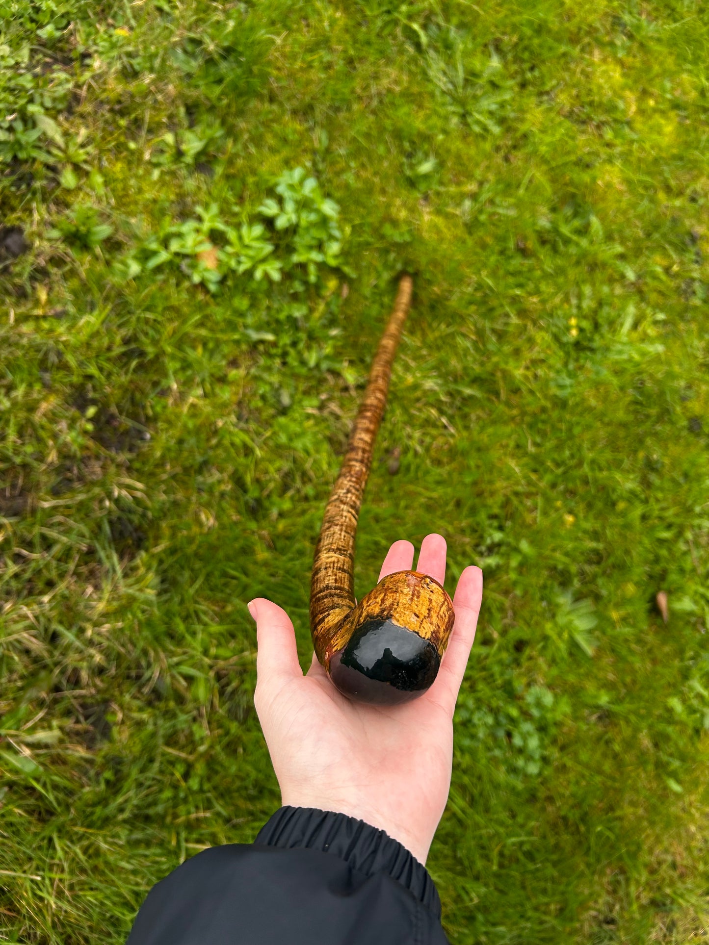 Hazel Walking Stick with Leaning Knob Head – 100 cm (39.4”)