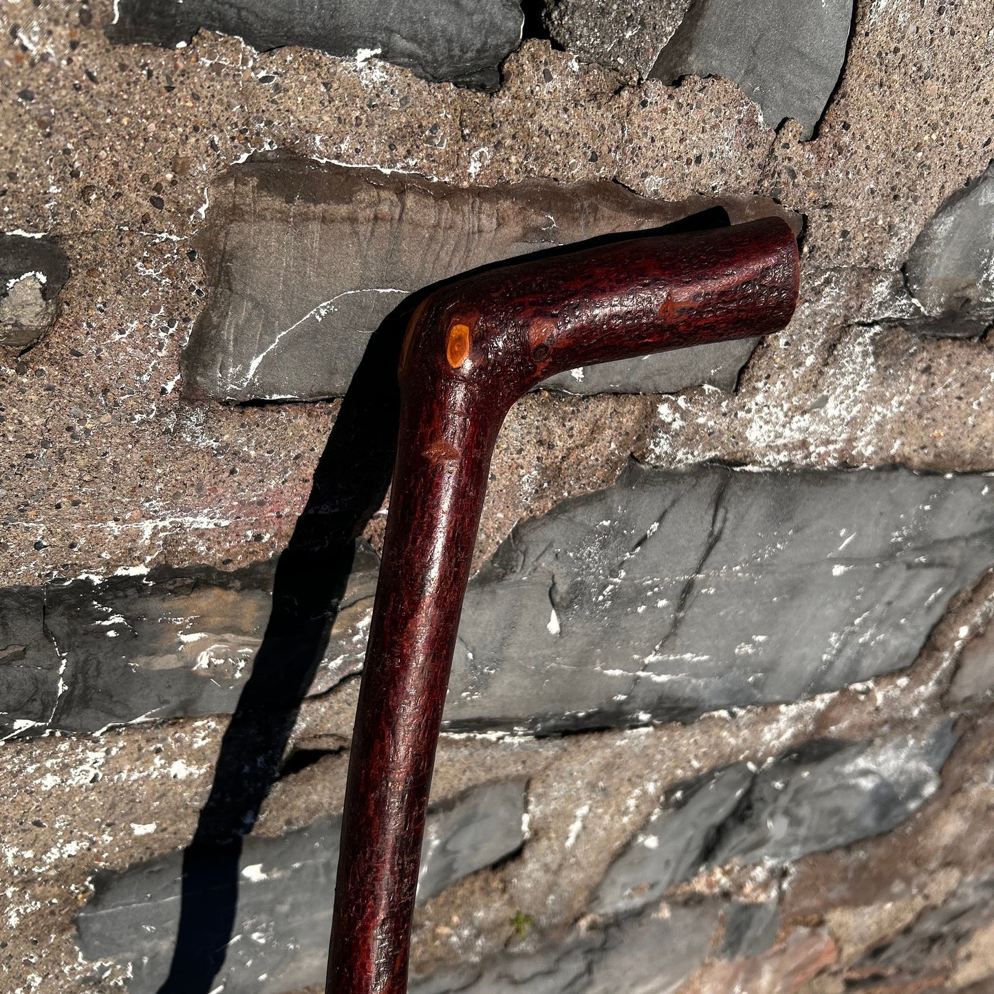 L Handle Blackthorn Walking Stick – 99 cm (39”)