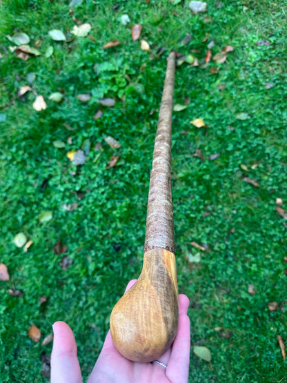 Hazel Walking Stick with Round Handle – 100 cm / 39.4 inches