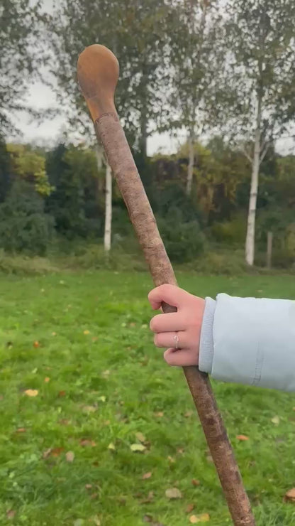 Hazel Walking Stick with Round Handle – 100 cm / 39.4 inches